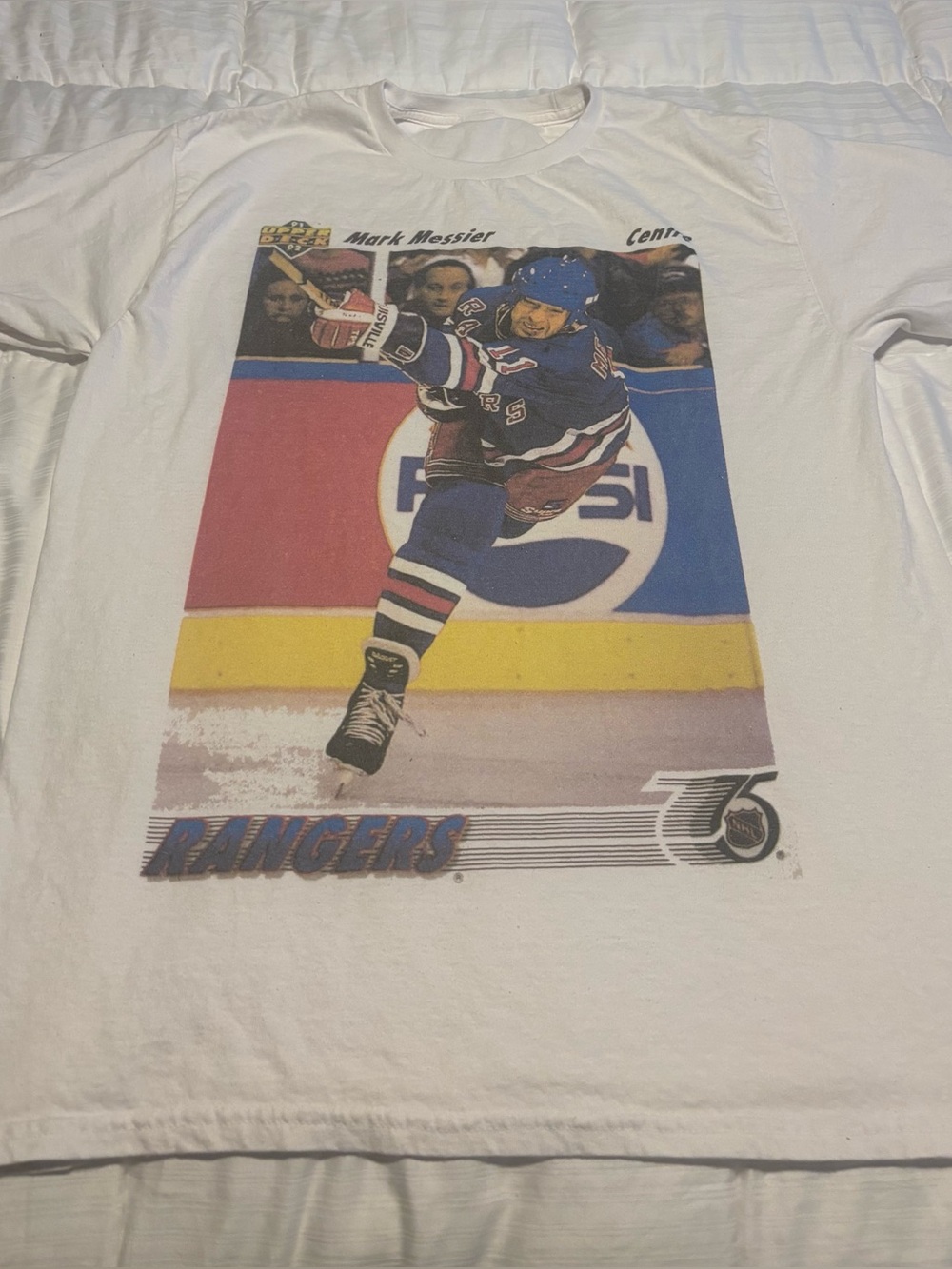 Vintage Mark Messier Upper Deck 93 Hockey Card Print T-Shirt Size L